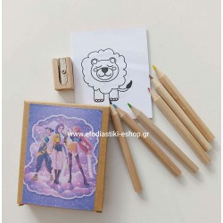 Δωράκι κουτί με 6 μινι ξυλομπογιές- ξύστρα- χαρτιά ζωγραφικής και αυτοκόλλητο  στο θέμα επιλογής σας