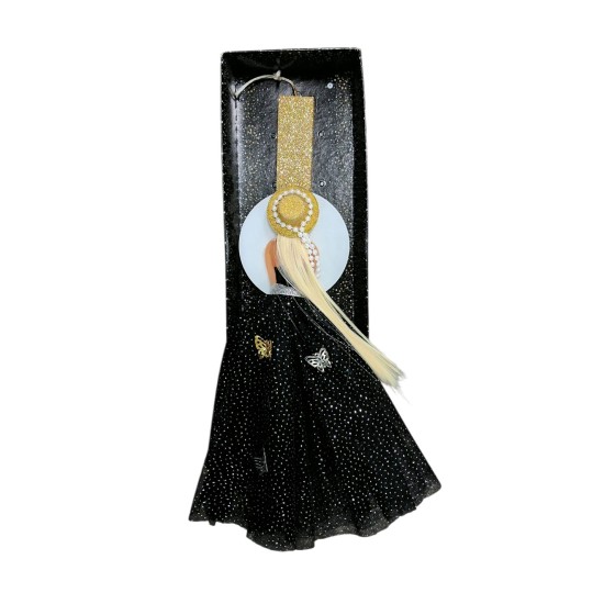 Πασχαλινή λαμπάδα με σχέδιο κορίτσι-φόρεμα μαύρο